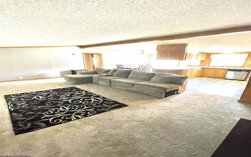 13 Southgate Drive, Fairmont, West Virginia 26554, 3 Bedrooms Bedrooms, 5 Rooms Rooms,2 BathroomsBathrooms,Single Family Detached,For Sale,Southgate,10163227