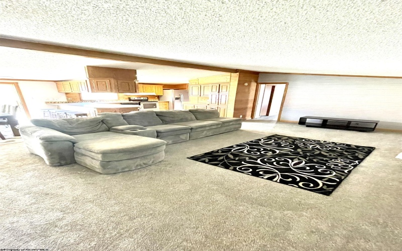 13 Southgate Drive, Fairmont, West Virginia 26554, 3 Bedrooms Bedrooms, 5 Rooms Rooms,2 BathroomsBathrooms,Single Family Detached,For Sale,Southgate,10163227