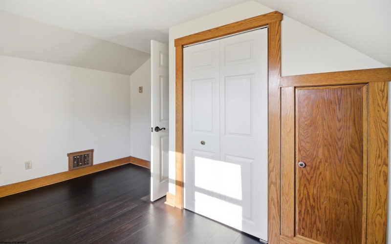 130 Saint Francis Way, Bridgeport, West Virginia 26330, 4 Bedrooms Bedrooms, 9 Rooms Rooms,3 BathroomsBathrooms,Single Family Detached,For Sale,Saint Francis,10163231