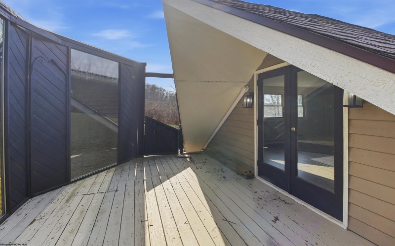 130 Saint Francis Way, Bridgeport, West Virginia 26330, 4 Bedrooms Bedrooms, 9 Rooms Rooms,3 BathroomsBathrooms,Single Family Detached,For Sale,Saint Francis,10163231