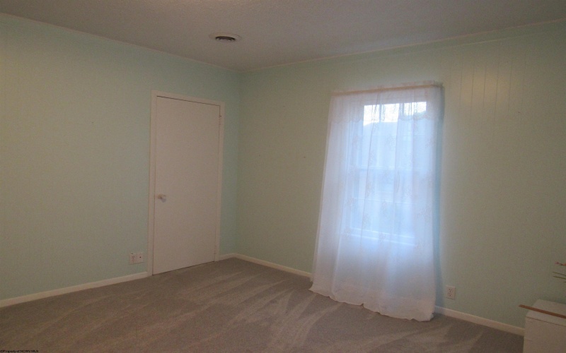 146 Barbour Street, Buckhannon, West Virginia 26201-2350, 3 Bedrooms Bedrooms, 7 Rooms Rooms,2 BathroomsBathrooms,Single Family Detached,For Sale,Barbour,10160694