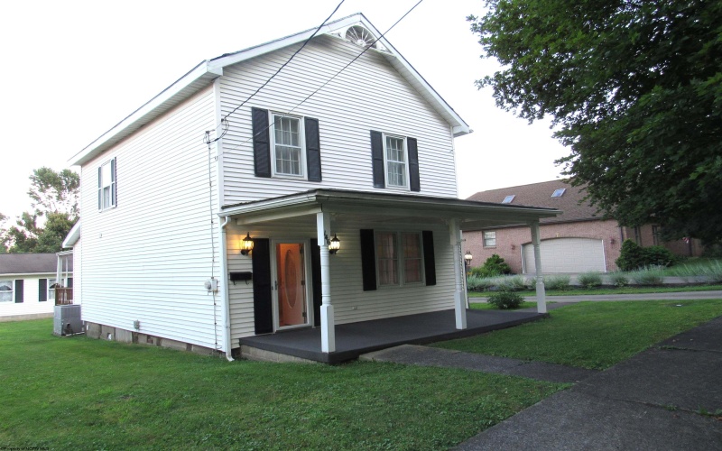 146 Barbour Street, Buckhannon, West Virginia 26201-2350, 3 Bedrooms Bedrooms, 7 Rooms Rooms,2 BathroomsBathrooms,Single Family Detached,For Sale,Barbour,10160694