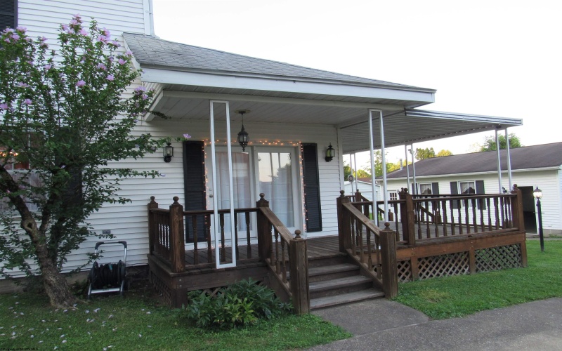 146 Barbour Street, Buckhannon, West Virginia 26201-2350, 3 Bedrooms Bedrooms, 7 Rooms Rooms,2 BathroomsBathrooms,Single Family Detached,For Sale,Barbour,10160694