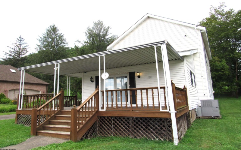 146 Barbour Street, Buckhannon, West Virginia 26201-2350, 3 Bedrooms Bedrooms, 7 Rooms Rooms,2 BathroomsBathrooms,Single Family Detached,For Sale,Barbour,10160694