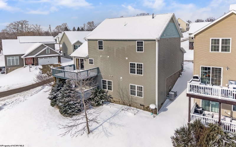 39 Sundance Drive, Morgantown, West Virginia 26508, 6 Bedrooms Bedrooms, 9 Rooms Rooms,3 BathroomsBathrooms,Single Family Detached,For Sale,Sundance,10163233