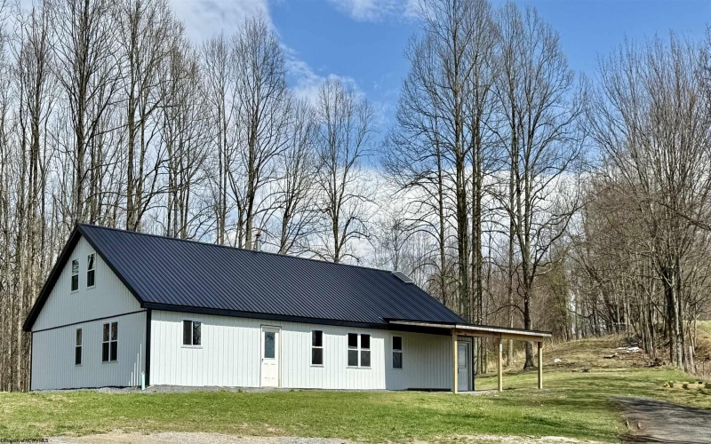 1150 Midway Road, Belington, West Virginia 26250, 3 Bedrooms Bedrooms, 8 Rooms Rooms,1 BathroomBathrooms,Single Family Detached,For Sale,Midway,10163235