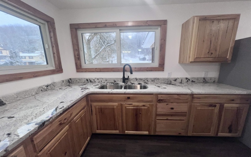 119 Heavner Avenue, Elkins, West Virginia 26241-9999, 4 Bedrooms Bedrooms, 10 Rooms Rooms,2 BathroomsBathrooms,Single Family Detached,For Sale,Heavner,10163236