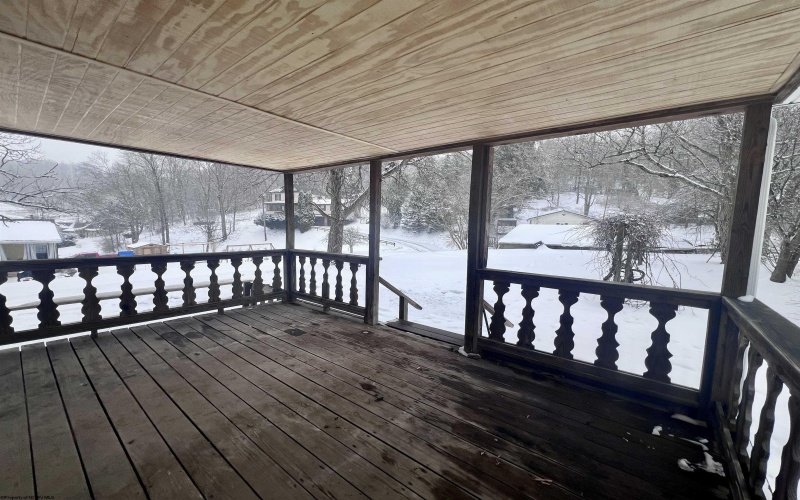 119 Heavner Avenue, Elkins, West Virginia 26241-9999, 4 Bedrooms Bedrooms, 10 Rooms Rooms,2 BathroomsBathrooms,Single Family Detached,For Sale,Heavner,10163236