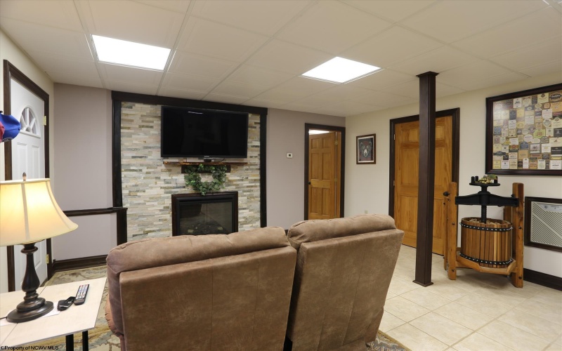 53 Park Drive, Davis, West Virginia 26260, 5 Bedrooms Bedrooms, 9 Rooms Rooms,4 BathroomsBathrooms,Single Family Detached,For Sale,Park,10163031