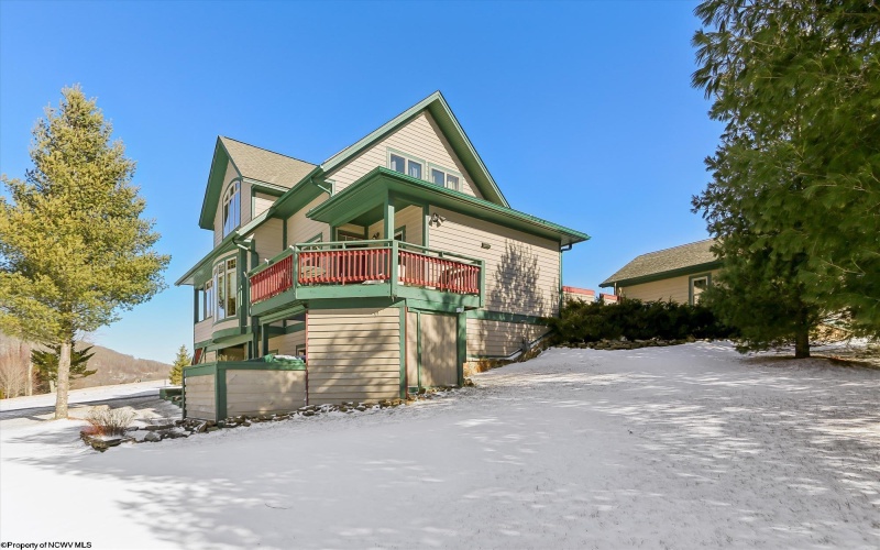 53 Park Drive, Davis, West Virginia 26260, 5 Bedrooms Bedrooms, 9 Rooms Rooms,4 BathroomsBathrooms,Single Family Detached,For Sale,Park,10163031