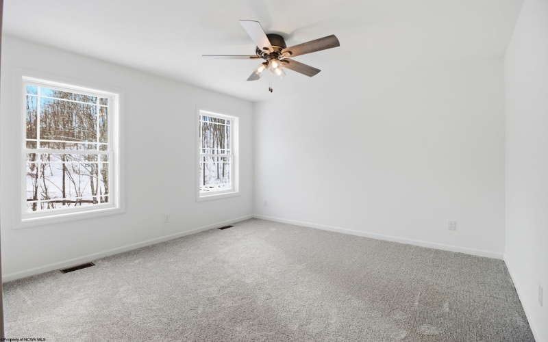 105 Frisco Lane, Bridgeport, West Virginia 26330, 3 Bedrooms Bedrooms, 5 Rooms Rooms,2 BathroomsBathrooms,Single Family Attached,For Sale,Frisco,10163243