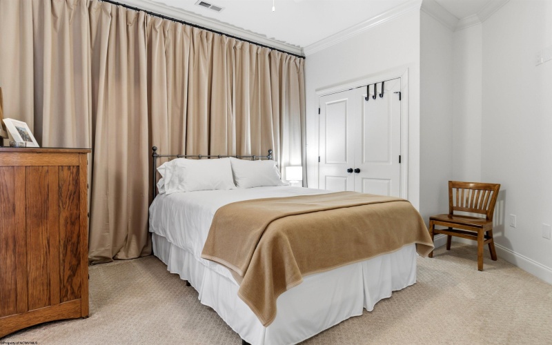 2063 Anna Furnace Circle, Morgantown, West Virginia 26508, 4 Bedrooms Bedrooms, 11 Rooms Rooms,3 BathroomsBathrooms,Single Family Detached,For Sale,Anna Furnace,10163234