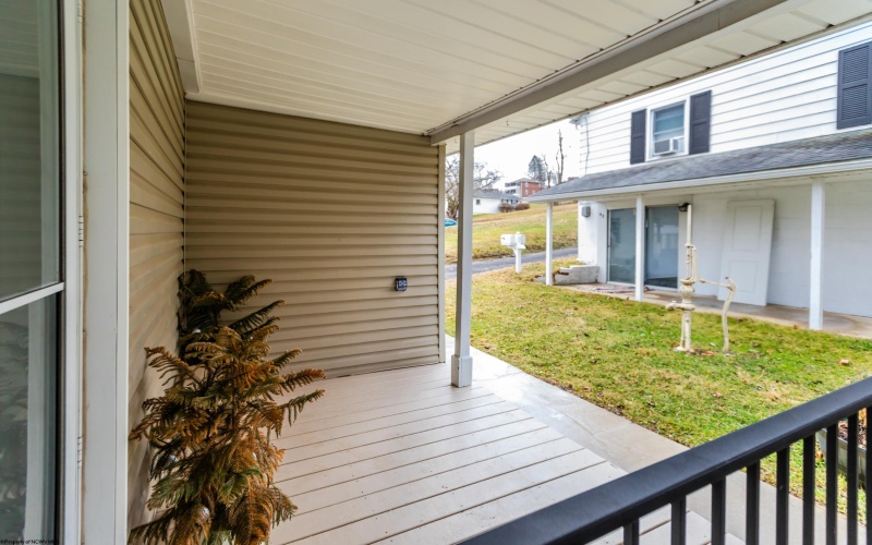 59 Monongahela Avenue, Westover, West Virginia 26501, 3 Bedrooms Bedrooms, 7 Rooms Rooms,2 BathroomsBathrooms,Single Family Detached,For Sale,Monongahela,10163237