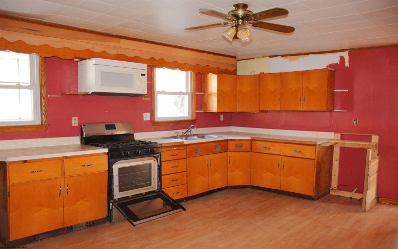 714 Seneca Trail, Beverly, West Virginia 26253, 3 Bedrooms Bedrooms, 6 Rooms Rooms,1 BathroomBathrooms,Single Family Detached,For Sale,Seneca,10163240 714 Seneca Trail, Beverly, West Virginia 26253, 3 Bedrooms Bedrooms, 6 Rooms Rooms,1 BathroomBathrooms,Single Family Detached,For Sale,Seneca,10163240