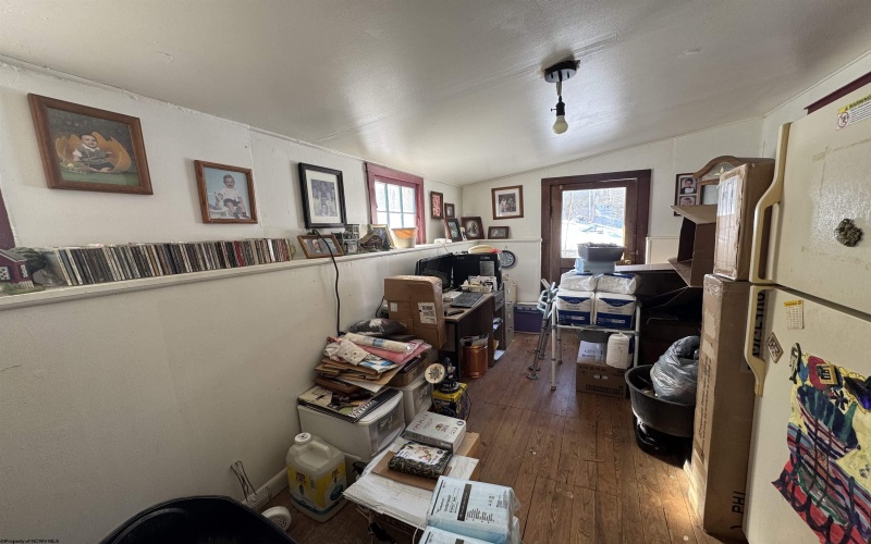 245 Riverside Drive, Weston, West Virginia 26452, 2 Bedrooms Bedrooms, 6 Rooms Rooms,1 BathroomBathrooms,Single Family Detached,For Sale,Riverside,10163247