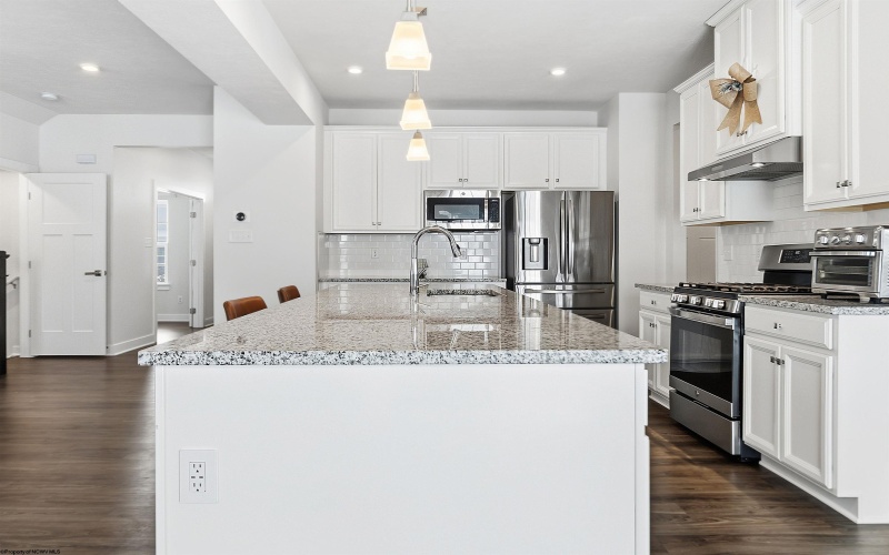 234 Falling Water Lane, Morgantown, West Virginia 26508, 4 Bedrooms Bedrooms, 8 Rooms Rooms,2 BathroomsBathrooms,Single Family Detached,For Sale,Falling Water,10163250