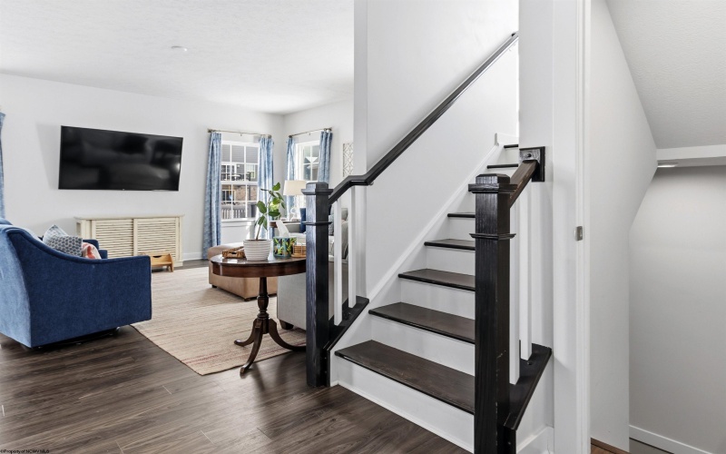 234 Falling Water Lane, Morgantown, West Virginia 26508, 4 Bedrooms Bedrooms, 8 Rooms Rooms,2 BathroomsBathrooms,Single Family Detached,For Sale,Falling Water,10163250