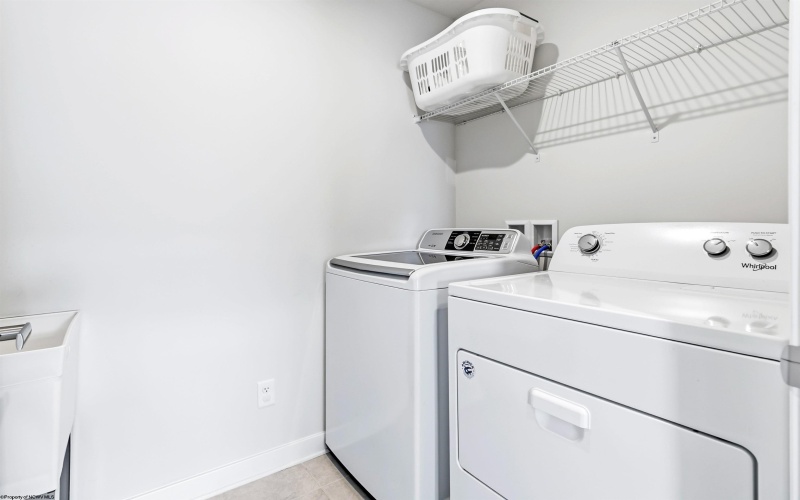 234 Falling Water Lane, Morgantown, West Virginia 26508, 4 Bedrooms Bedrooms, 8 Rooms Rooms,2 BathroomsBathrooms,Single Family Detached,For Sale,Falling Water,10163250