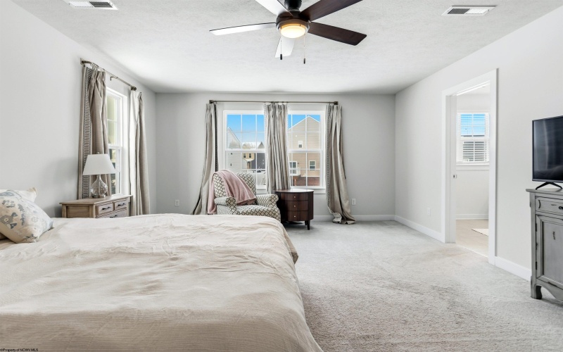 234 Falling Water Lane, Morgantown, West Virginia 26508, 4 Bedrooms Bedrooms, 8 Rooms Rooms,2 BathroomsBathrooms,Single Family Detached,For Sale,Falling Water,10163250