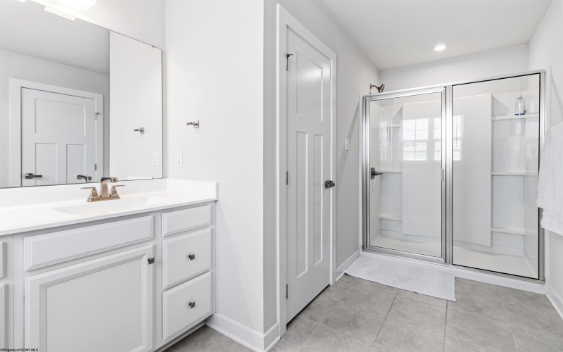 234 Falling Water Lane, Morgantown, West Virginia 26508, 4 Bedrooms Bedrooms, 8 Rooms Rooms,2 BathroomsBathrooms,Single Family Detached,For Sale,Falling Water,10163250