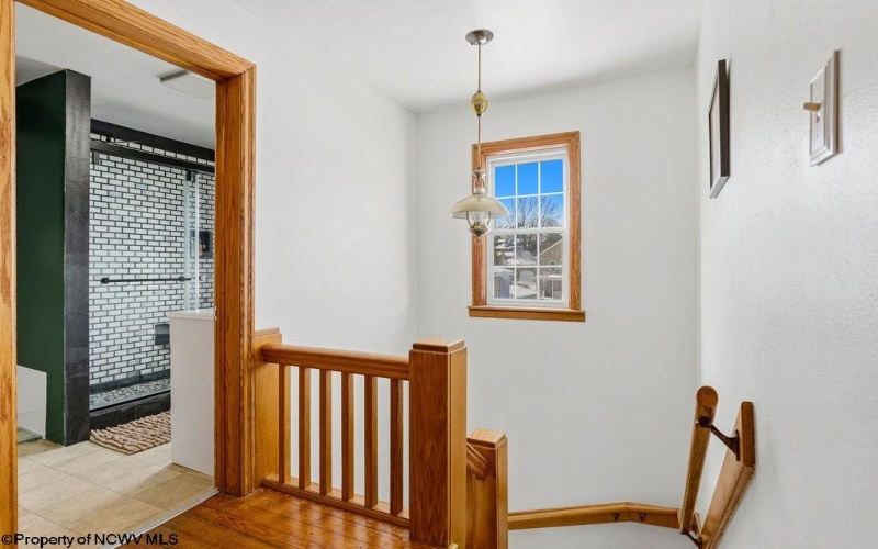 1511 Franklin Avenue, Clarksburg, West Virginia 26301, 2 Bedrooms Bedrooms, 6 Rooms Rooms,1 BathroomBathrooms,Single Family Detached,For Sale,Franklin,10163249