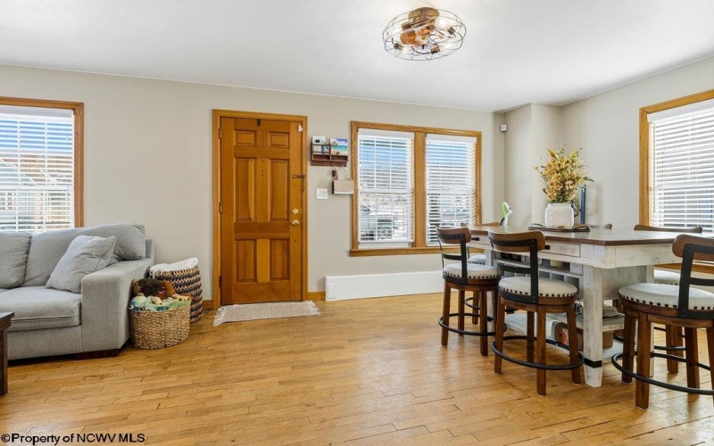 1511 Franklin Avenue, Clarksburg, West Virginia 26301, 2 Bedrooms Bedrooms, 6 Rooms Rooms,1 BathroomBathrooms,Single Family Detached,For Sale,Franklin,10163249