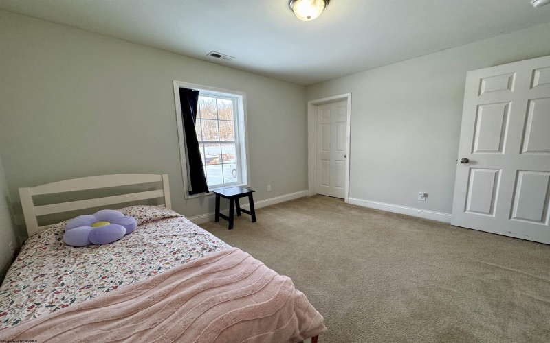 1154 Sunrise Drive, Lost Creek, West Virginia 26385, 3 Bedrooms Bedrooms, 8 Rooms Rooms,2 BathroomsBathrooms,Single Family Detached,For Sale,Sunrise,10163255