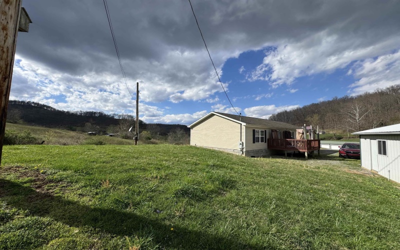 1154 Sunrise Drive, Lost Creek, West Virginia 26385, 3 Bedrooms Bedrooms, 8 Rooms Rooms,2 BathroomsBathrooms,Single Family Detached,For Sale,Sunrise,10163255
