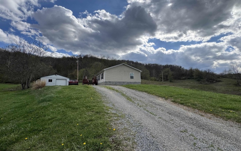 1154 Sunrise Drive, Lost Creek, West Virginia 26385, 3 Bedrooms Bedrooms, 8 Rooms Rooms,2 BathroomsBathrooms,Single Family Detached,For Sale,Sunrise,10163255