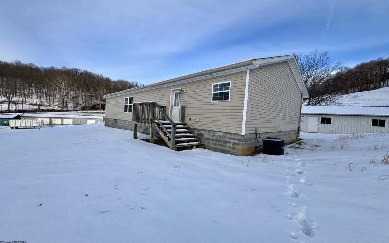 1154 Sunrise Drive, Lost Creek, West Virginia 26385, 3 Bedrooms Bedrooms, 8 Rooms Rooms,2 BathroomsBathrooms,Single Family Detached,For Sale,Sunrise,10163255