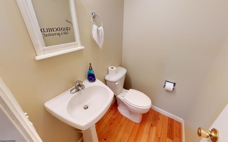 213 Palisades Drive, Morgantown, West Virginia 26505, 3 Bedrooms Bedrooms, 8 Rooms Rooms,2 BathroomsBathrooms,Single Family Attached,For Sale,Palisades,10163254