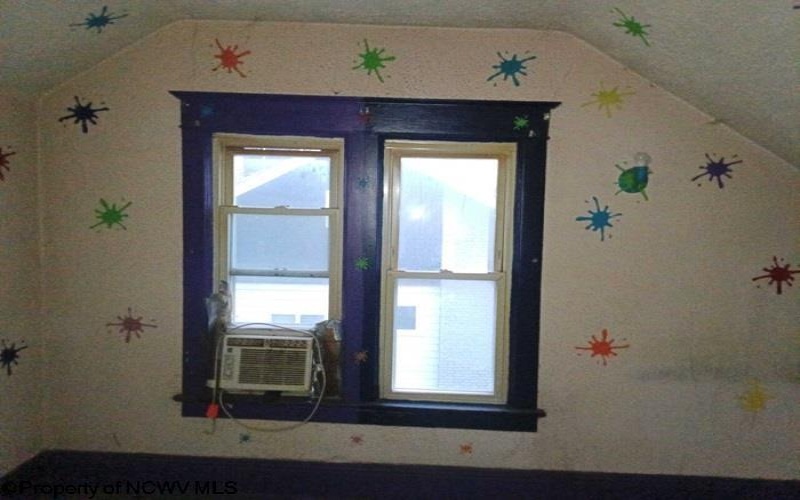 848 NEVILLE Street, Follansbee, West Virginia 26037, 3 Bedrooms Bedrooms, 7 Rooms Rooms,1 BathroomBathrooms,Single Family Detached,For Sale,NEVILLE,10162977