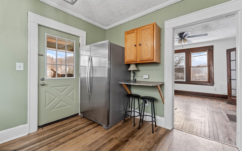 621 Alma Street, Morgantown, West Virginia 26501, 3 Bedrooms Bedrooms, 6 Rooms Rooms,2 BathroomsBathrooms,Single Family Detached,For Sale,Alma,10163257