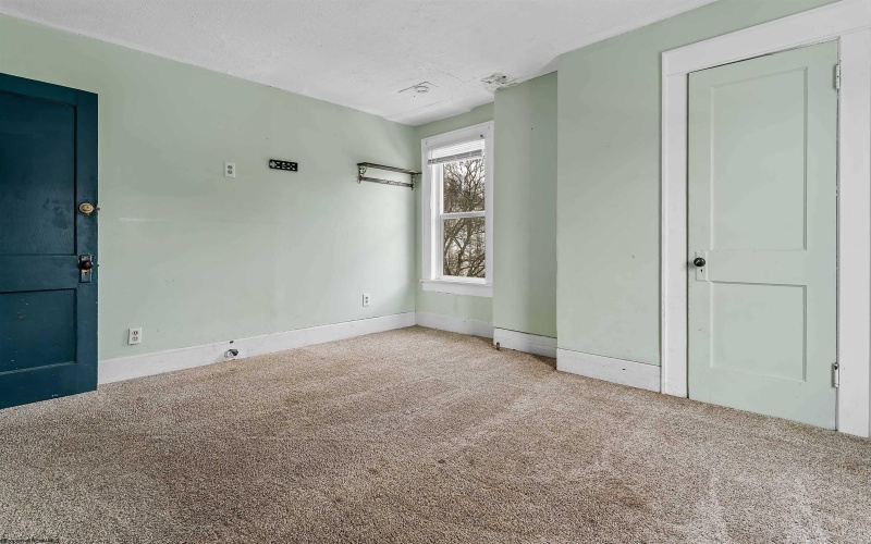 621 Alma Street, Morgantown, West Virginia 26501, 3 Bedrooms Bedrooms, 6 Rooms Rooms,2 BathroomsBathrooms,Single Family Detached,For Sale,Alma,10163257