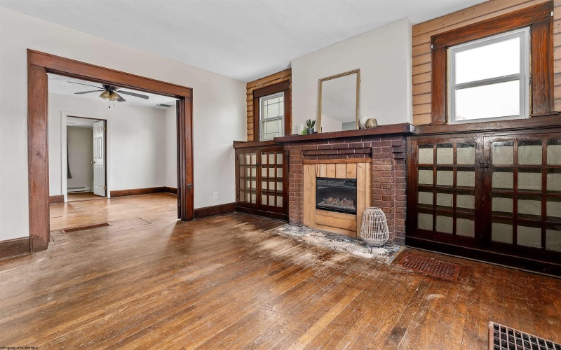 621 Alma Street, Morgantown, West Virginia 26501, 3 Bedrooms Bedrooms, 6 Rooms Rooms,2 BathroomsBathrooms,Single Family Detached,For Sale,Alma,10163257