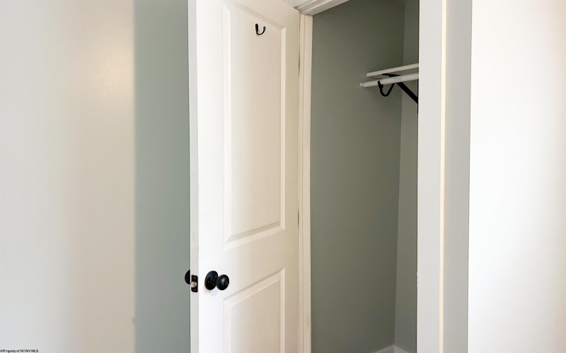 41 Jasper Street, Rivesville, West Virginia 26588, 2 Bedrooms Bedrooms, 6 Rooms Rooms,1 BathroomBathrooms,Single Family Detached,For Sale,Jasper,10163269