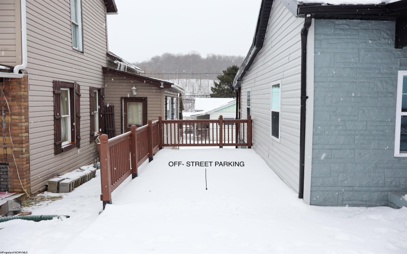 41 Jasper Street, Rivesville, West Virginia 26588, 2 Bedrooms Bedrooms, 6 Rooms Rooms,1 BathroomBathrooms,Single Family Detached,For Sale,Jasper,10163269