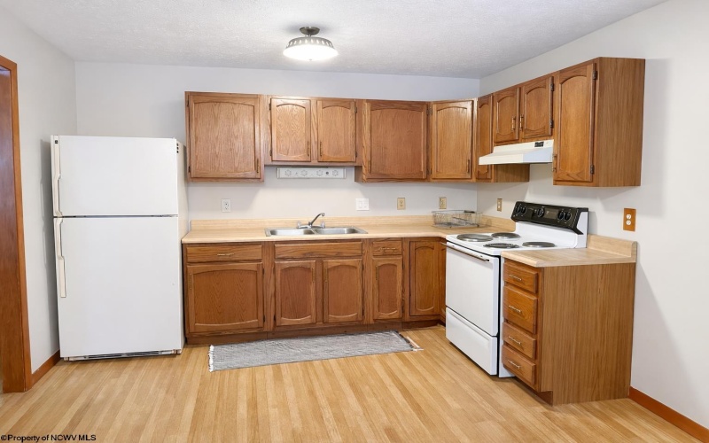 119 Riverview Heights, Weston, West Virginia 26452, 3 Bedrooms Bedrooms, 5 Rooms Rooms,1 BathroomBathrooms,Single Family Detached,For Sale,Riverview,10163259