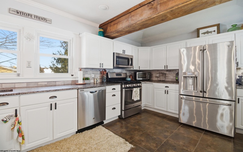 222 Johnson Avenue, Bridgeport, West Virginia 26330, 4 Bedrooms Bedrooms, 6 Rooms Rooms,2 BathroomsBathrooms,Single Family Detached,For Sale,Johnson,10163266