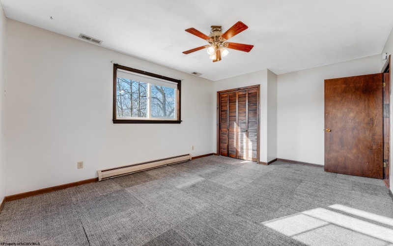 499 West Run Road, Morgantown, West Virginia 26508, 4 Bedrooms Bedrooms, 9 Rooms Rooms,2 BathroomsBathrooms,Single Family Detached,For Sale,West Run,10163284