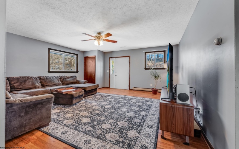 499 West Run Road, Morgantown, West Virginia 26508, 4 Bedrooms Bedrooms, 9 Rooms Rooms,2 BathroomsBathrooms,Single Family Detached,For Sale,West Run,10163284