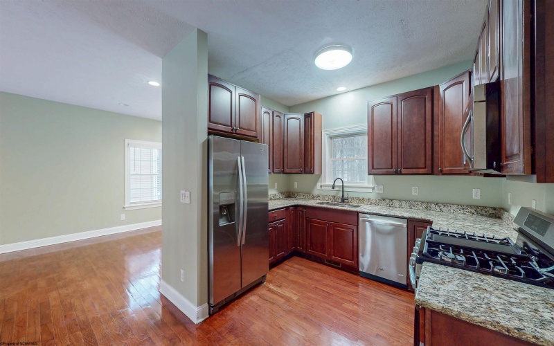 310 Hidden Point Trail, Morgantown, West Virginia 26508, 3 Bedrooms Bedrooms, 6 Rooms Rooms,3 BathroomsBathrooms,Single Family Detached,For Sale,Hidden Point,10163285