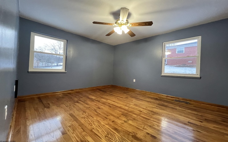 803 Kuntz Street, Weston, West Virginia 26452, ,Multi-unit/income,For Sale,Kuntz,10163287