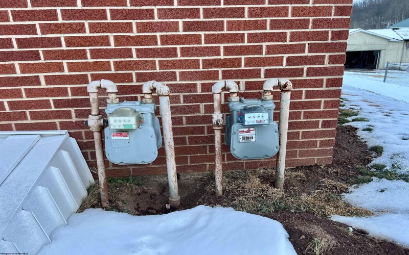 803 Kuntz Street, Weston, West Virginia 26452, ,Multi-unit/income,For Sale,Kuntz,10163287