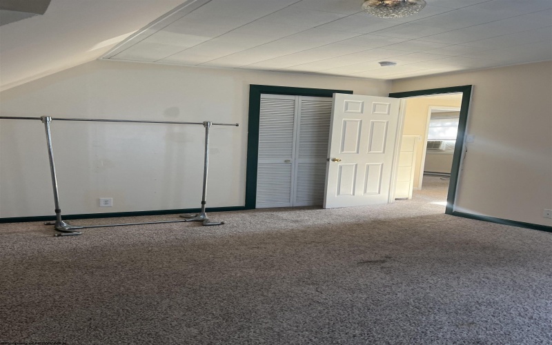 230 Cornell Avenue, Morgantown, West Virginia 26505, 2 Bedrooms Bedrooms, 5 Rooms Rooms,1 BathroomBathrooms,Residential Rentals,For Rent,Cornell,10163289