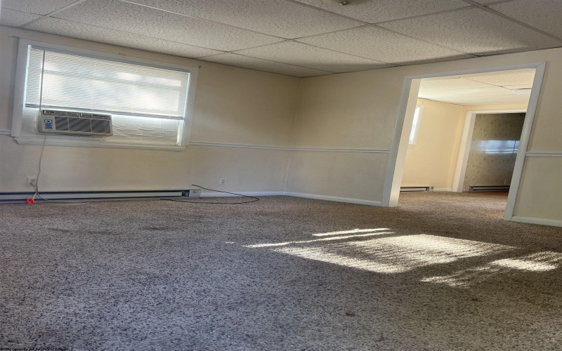 230 Cornell Avenue, Morgantown, West Virginia 26505, 2 Bedrooms Bedrooms, 5 Rooms Rooms,1 BathroomBathrooms,Residential Rentals,For Rent,Cornell,10163289