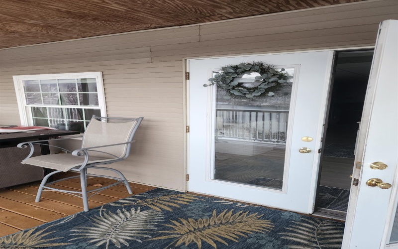 20 Cheat Canyon Park Drive, Morgantown, West Virginia 26508, 1 Bedroom Bedrooms, 5 Rooms Rooms,1 BathroomBathrooms,Residential Rentals,For Rent,Cheat Canyon Park,10163290