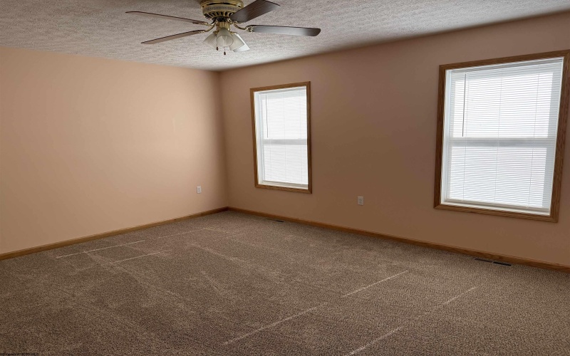 20 Northview Drive, Elkins, West Virginia 26241, 2 Bedrooms Bedrooms, 6 Rooms Rooms,1 BathroomBathrooms,Single Family Detached,For Sale,Northview,10163293