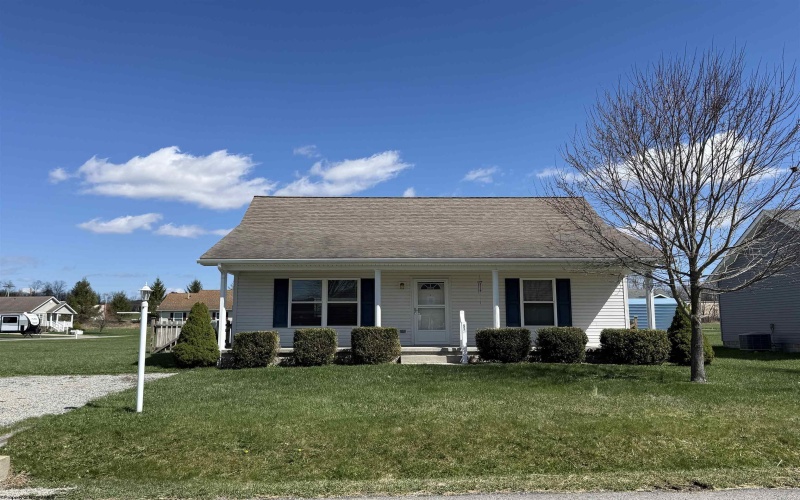 20 Northview Drive, Elkins, West Virginia 26241, 2 Bedrooms Bedrooms, 6 Rooms Rooms,1 BathroomBathrooms,Single Family Detached,For Sale,Northview,10163293