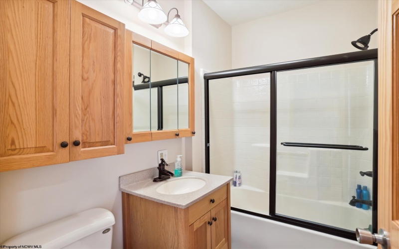 199 Treetop Lane, Davis, West Virginia 26260, 4 Bedrooms Bedrooms, 8 Rooms Rooms,3 BathroomsBathrooms,Single Family Detached,For Sale,Treetop,10152009 199 Treetop Lane, Davis, West Virginia 26260, 4 Bedrooms Bedrooms, 8 Rooms Rooms,3 BathroomsBathrooms,Single Family Detached,For Sale,Treetop,10152009